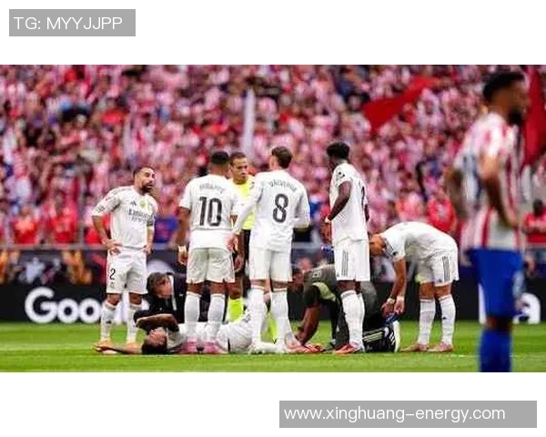 昔日王者，今朝困境：皇马利物浦后防崩塌，更衣室暗流涌动